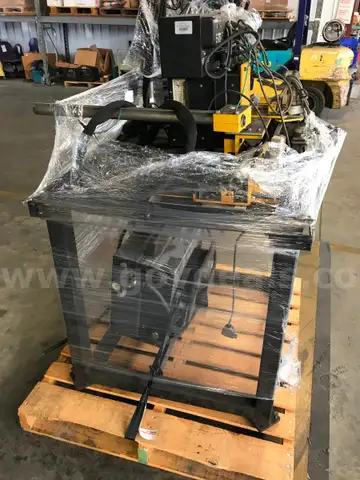 PLASMA CUTTING TABLE ON ONE PALLET.