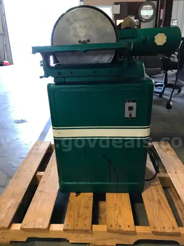 POWERMATIC BELT SANDER ON ONE PALLET.