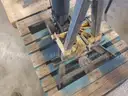 BLUE HYDRAULIC LIFT