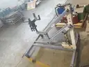 WHITE AND BLUE HYDRAULIC LIFT