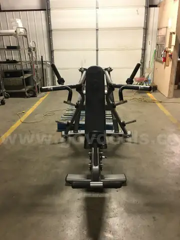 INCLINE BENCH PRESS