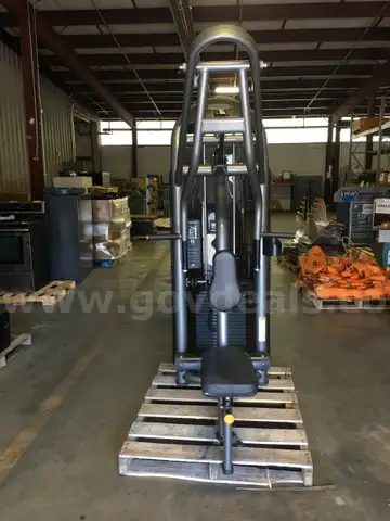 SEATED ROW MACHINE