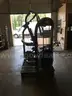 CHEST PRESS MACHINE