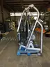 CHEST PRESS MACHINE
