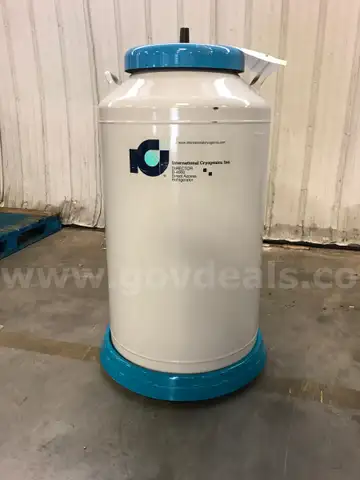 INTERNATIONAL CRYOGENICS  INC. DIRECTOR D-4000 DA REFRIGERATOR.