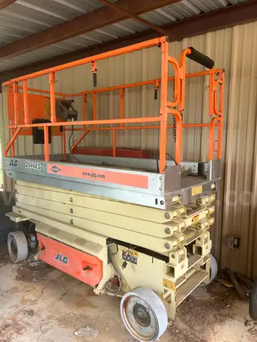 JLG 2646es Scissor Lift