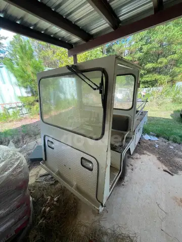 Truckster Cushman