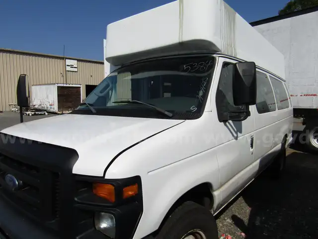 2008 Ford Econoline 3/4 ton Van
