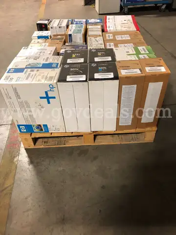 LOT OF PRINTER INK CARTRIDGES