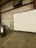 DRAPER PROJECTOR SCREEN WITH CASE