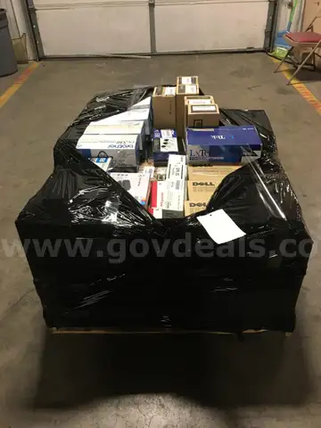 LOT OF TONERS  ON 1 PALLET
