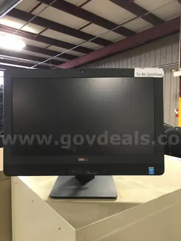 LOT OF COMPUTERS  ON 1 PALLET