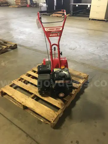 TROY-BUILT TILLER 14" WIDTH