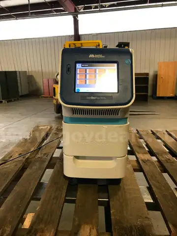 APPLIED BIOSYSTEMS STEP ONE PLUS REAL-TIME PCR SYSTEM.