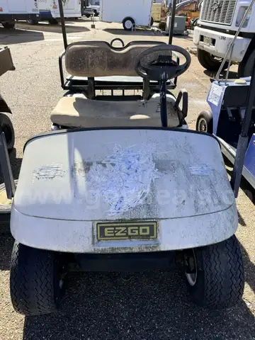 EZ-Go Golf Cart