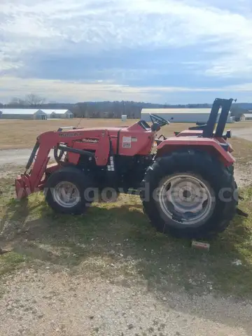 Mahindra 4025 4WD Tractor