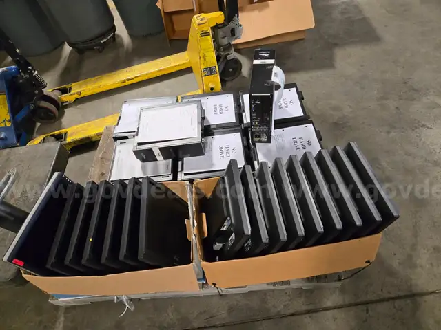 COMPUTERS ON ONE PALLET