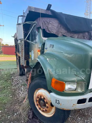 1997 International 4900-Rolled Over, NO Transmission, No Rear End Chunk