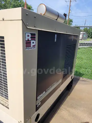 2004 KOHLER GENERATOR - 20KW - Model 20R0ZJB - LOW HOURS