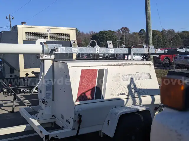 2002 AMIDA-TEREZ PORTABLE  LIGHT TOWER WITH KUBOTA DIESEL GENERATOR
