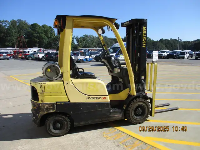 2014 HYSTER H50T FORKLIFT - PROPANE POWERED