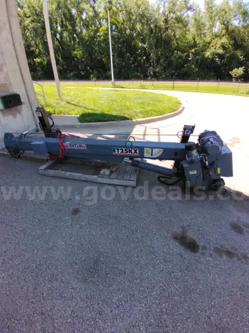 2012 Model Venturo ET25KX Electric Truck Crane