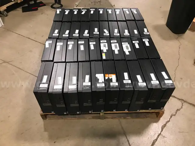 Lot of 40 Dell Desktop Computers