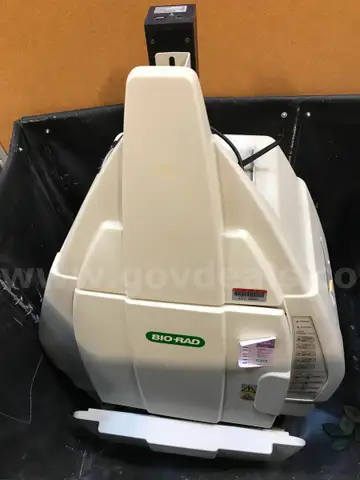 Bio-Rad Universal Hood II Imaging System