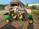 John Deere XUV Gator