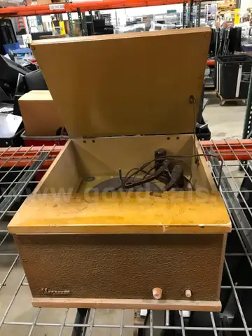 Magnavox Vintage Record Player