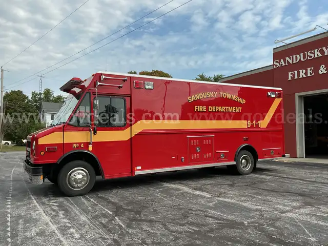 1999 Freightliner MT55    SEE VIDEO!!!