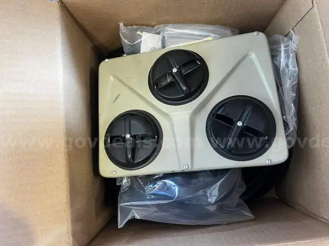 Lot of Miscellaneous Aircraft Parts and Items