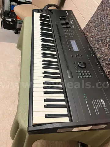 Kurzweil K2500 Keyboard Lot 3