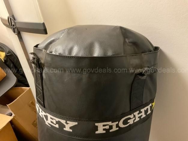 Fight monkey punching store bag