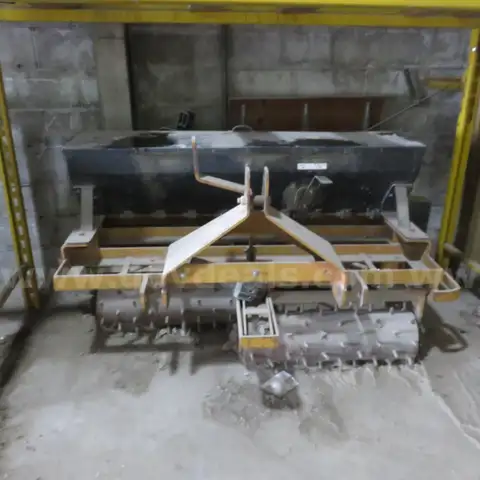 Woods Gill Grass Seeder
