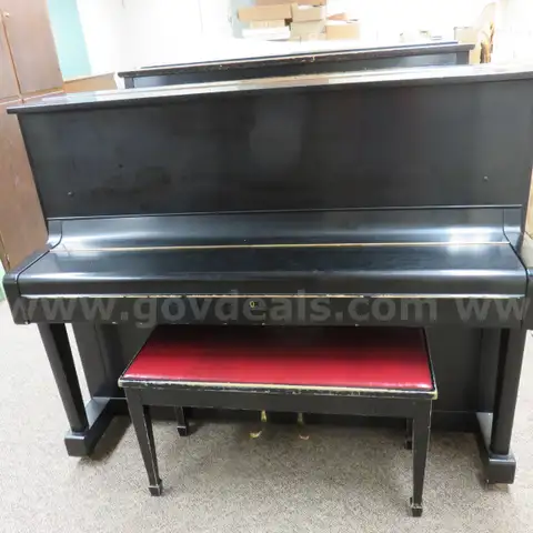 Yamaha Upright Piano with Bench