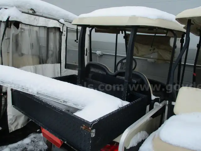 Club Golf Cart - 55