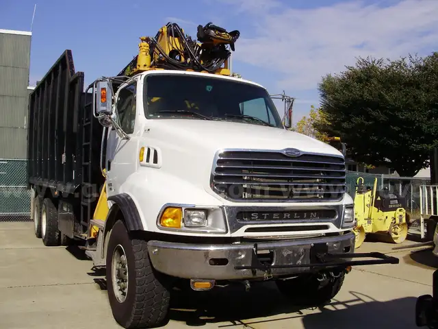 2007 Sterling LT9500 Rotobec (Unit 2-670)