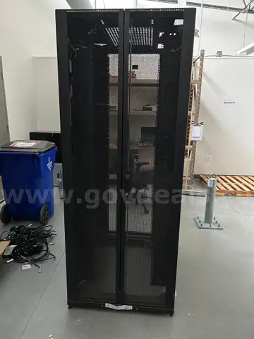 FS Network Cabinet 3574