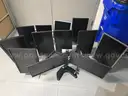 Lot of 12 Dell & HP Monitors (3580)