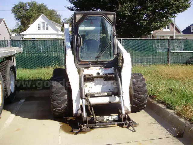 2002 Bobcat S300 (Unit 4-084O)