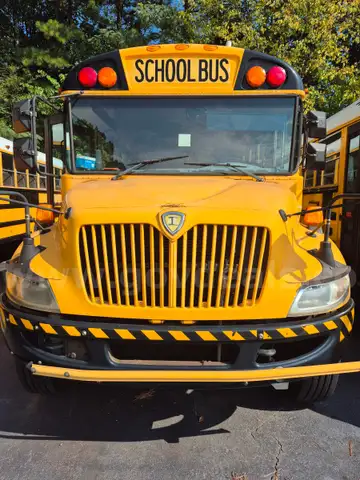 V25 4265 2013 International Bus, &#x22;SELL AS IS&#x22;