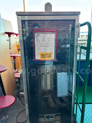 ELECTRIC HEATER/PROOFER ON WHEELS SOLD AS IS, UNREPAIRABLE