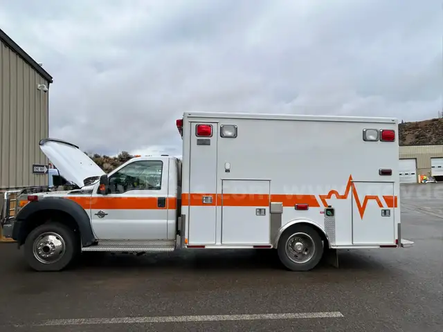 2012 Ford F-450 SD Ambulance