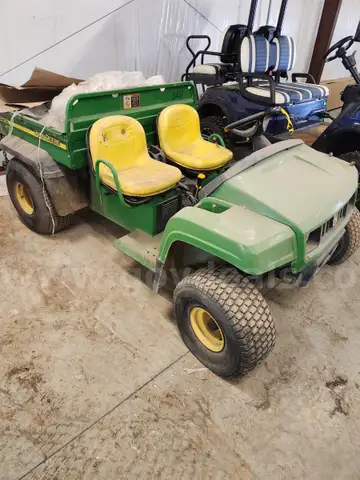 John Deere Gator TS