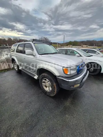 2000 TOYOTA 4RUNNER SPORT UTILITY VEHICLE