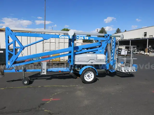 1999 Genie Manlift 34/19