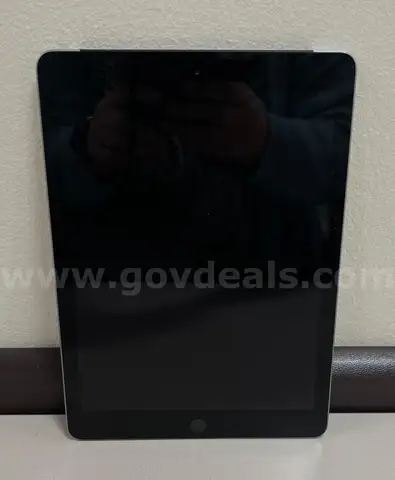 iPad 6th Generation (Cellular)