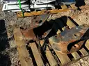 Excavator quick hitch attachments
