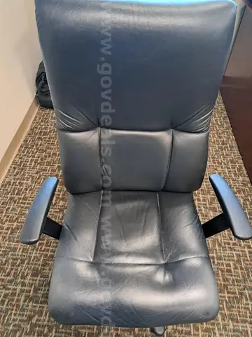 Black Rolling Chair